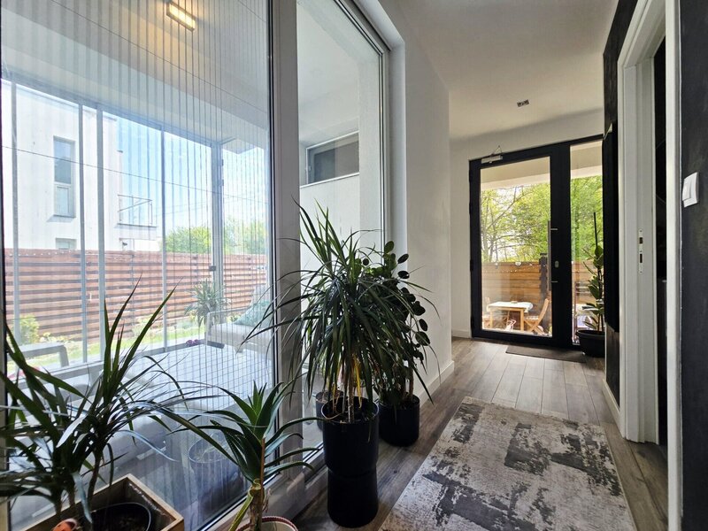 Sydney Residence, Tunari vila 4 camere, complet mobilata, renovata