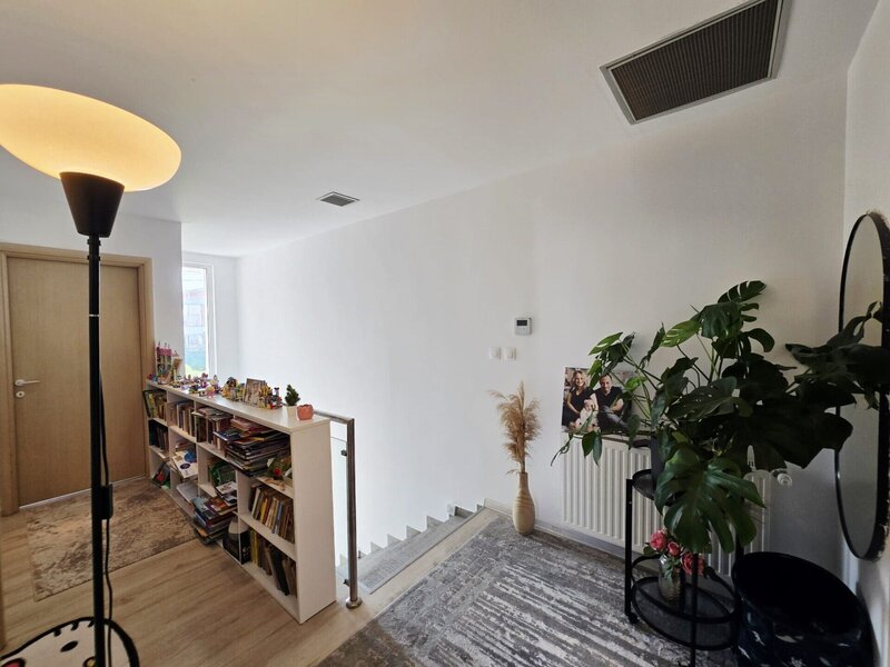 Sydney Residence, Tunari vila 4 camere, complet mobilata, renovata