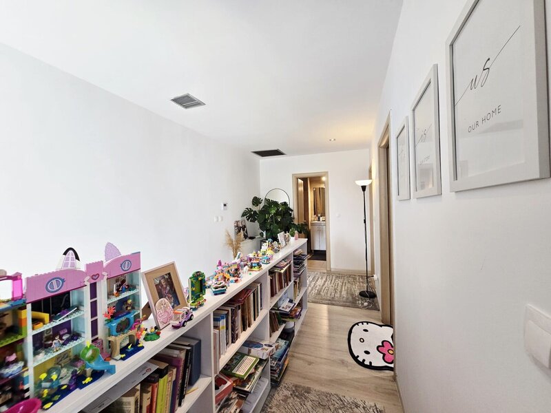 Sydney Residence, Tunari vila 4 camere, complet mobilata, renovata